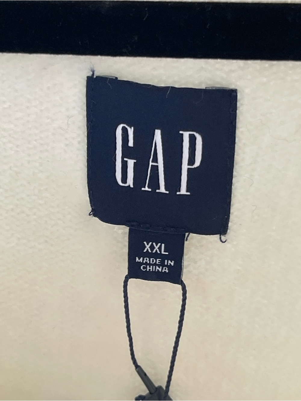Gap NWT Men's XXL Cream Crewneck Sweater - Picture 2 of 8